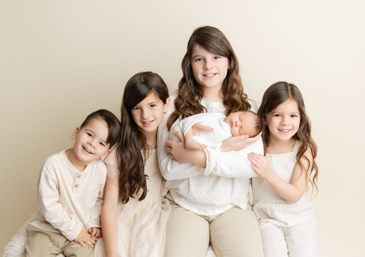 newborn family photos